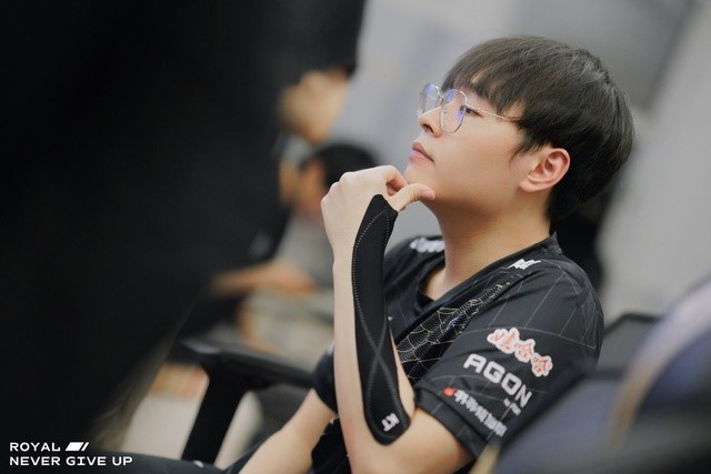 WBG Vẫn Có Thể Hủy Diệt RNG Nếu Khai Thác Tốt Điểm Này 6 WBG vẫn có thể hủy diệt RNG - Nếu biết nắm bắt và khai thác tốt 3 điểm yếu